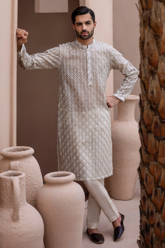 Rajputi Embroidery Kurta Pajama convenait For